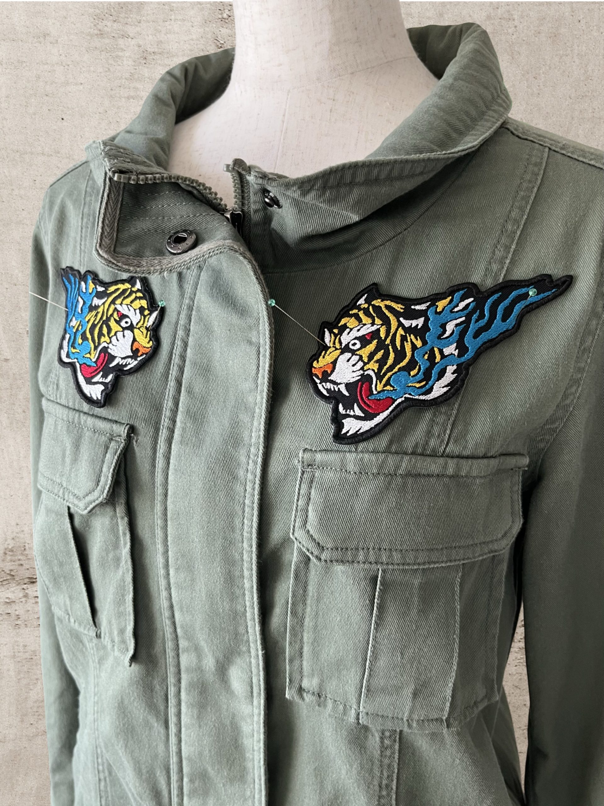 タイガーヘッド　タトゥーデザイン　刺繍ワッペン